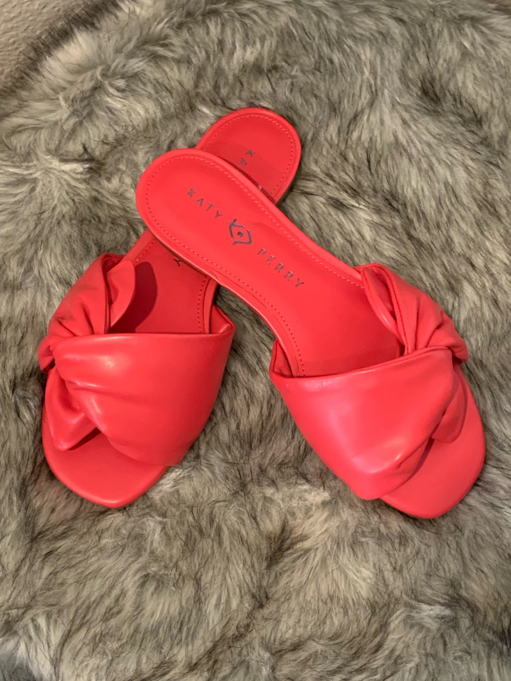 Katy Perry The Halie Bow Sandal - Luscious Red / 8.5 M NEW